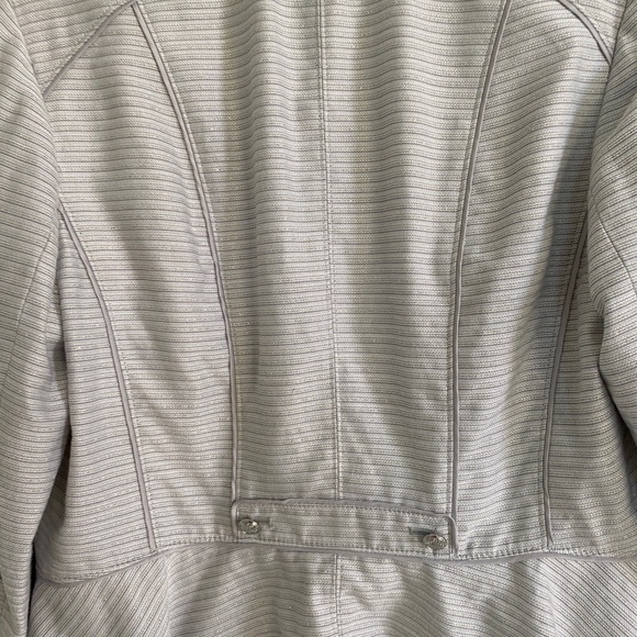 Shimery waist length jacket - Picture 6 of 11